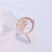 Load image into Gallery viewer, Luxury Plastic Analog Wristwatch